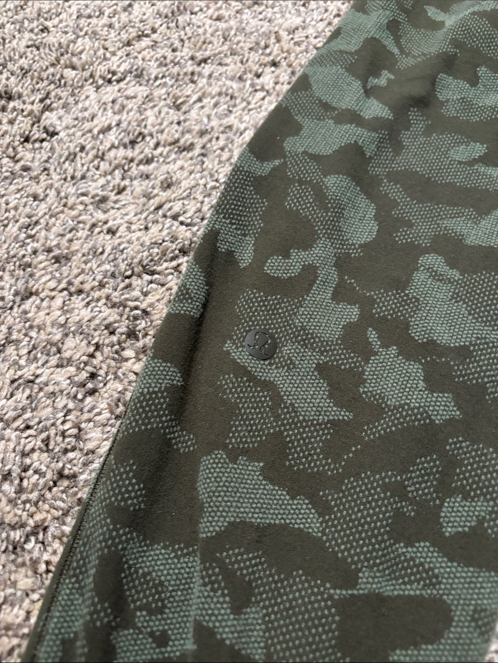 Lululemon Ready to Rulu Jogger 29" size 4 - Picture 5 of 5